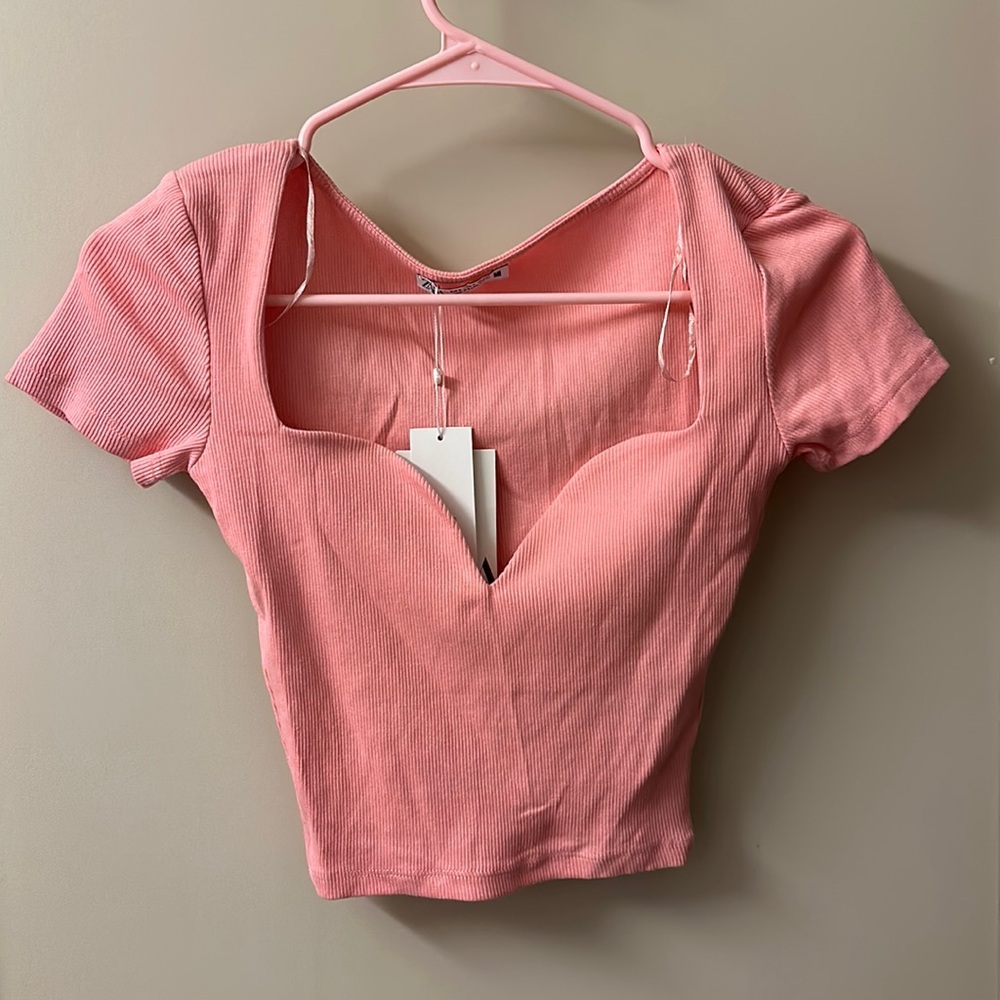 NWT Zara Size Small Pink Ribbed Top with Deep Sweetheart Neckline